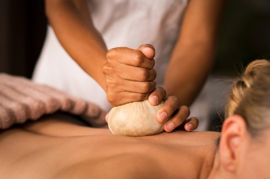 Ayurveda Relaxing Therapy